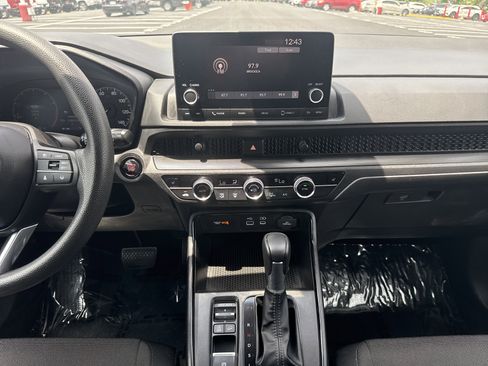 Used 2023 Honda CR-V EX image 9