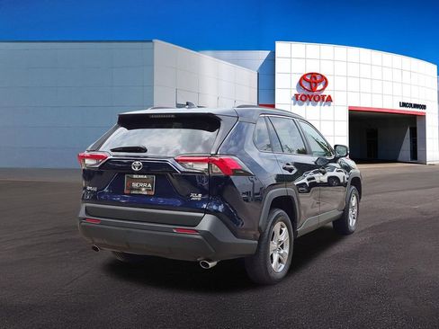 Used 2023 Toyota RAV4 XLE AWD/4WD image 10