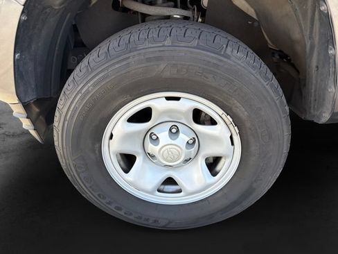 Certified 2021 Toyota Tacoma SR5 RWD image 11