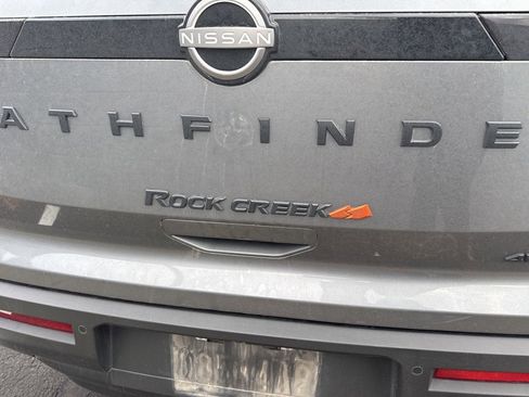 Used 2024 Nissan Pathfinder Rock Creek image 9