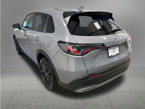 Certified 2024 Honda HR-V Sport image 4