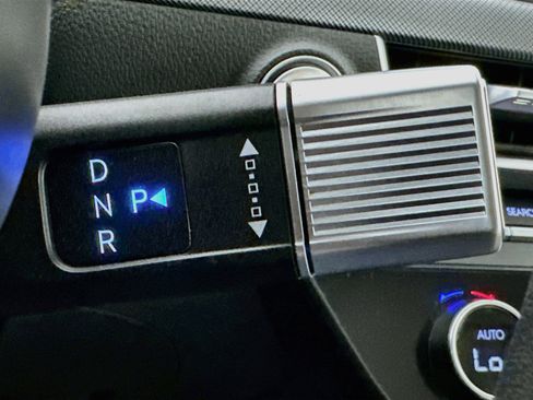 Used 2025 Hyundai Sonata SEL FWD image 25