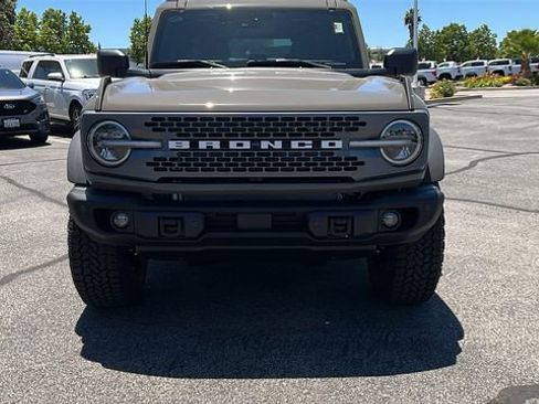 New 2026 Ford Bronco Badlands AWD/4WD image 8