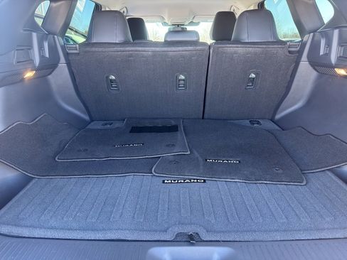 Used 2025 Nissan Murano SV image 36