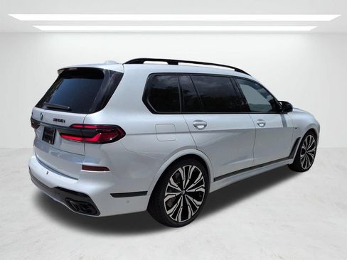 New 2027 BMW X7 M60i AWD/4WD image 4