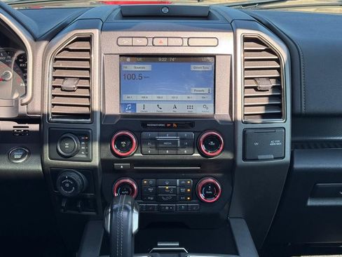 Used 2018 Ford F150 Raptor w/ Equipment Group 802A Luxury AWD/4WD image 12