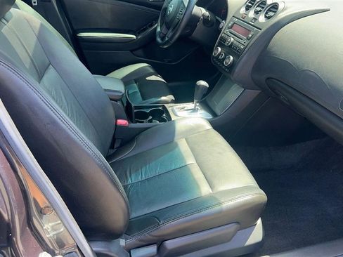 Used 2011 Nissan Altima 2.5 SL w/ 2.5SL Pkg FWD image 30