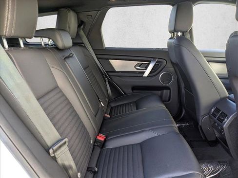 Used 2024 Land Rover Discovery Sport Dynamic SE image 22