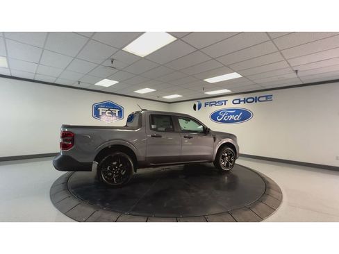 New 2025 Ford Maverick XLT w/ Black Appearance Package image 2