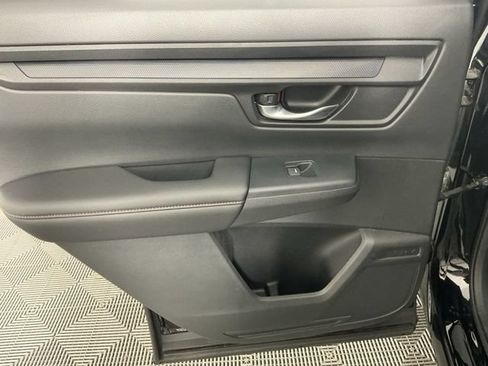 Used 2023 Honda CR-V Sport image 9