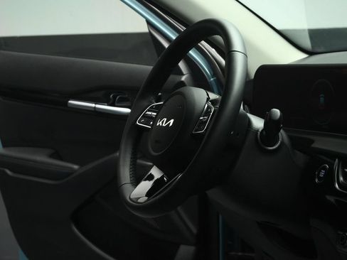 Certified 2024 Kia Seltos S FWD image 57