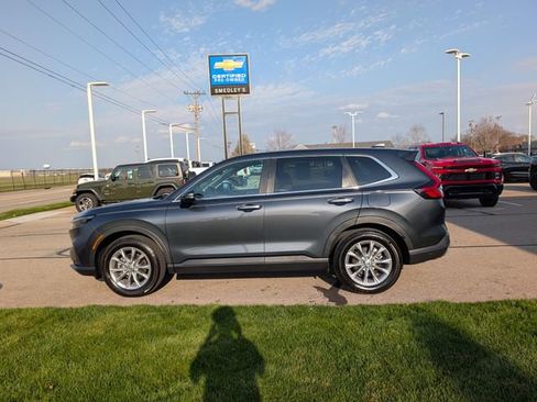 Used 2025 Honda CR-V EX-L image 10