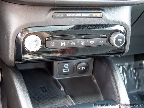 Used 2023 Ford Escape ST-Line Elite w/ Premium Technology Package AWD/4WD image 18