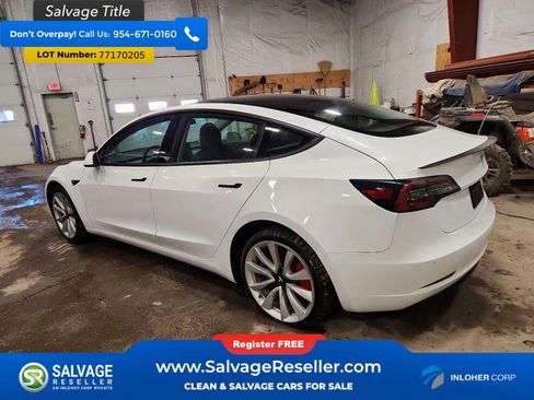 Used 2021 Tesla Model 3 Performance image 3
