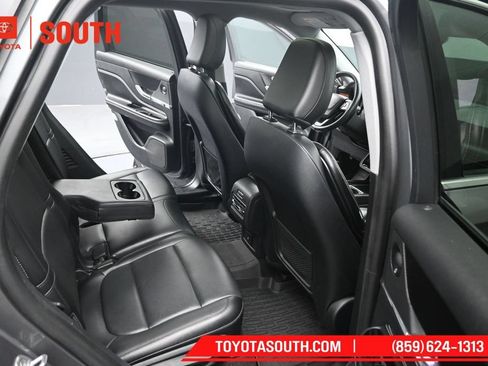 Used 2021 Lincoln Corsair Reserve w/ Elements Package AWD/4WD image 34