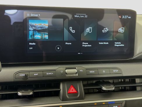 Used 2025 Kia K4 FWD image 19
