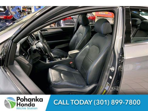 Used 2019 Hyundai Sonata Limited image 18