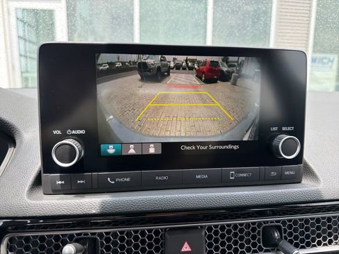 Used 2023 Honda Civic Sport image 19