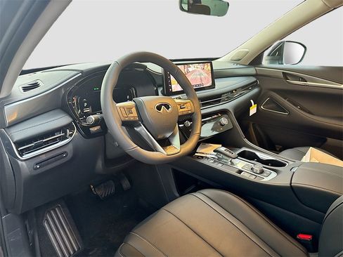 Used 2026 INFINITI QX60 Luxe w/ Cargo Package image 10