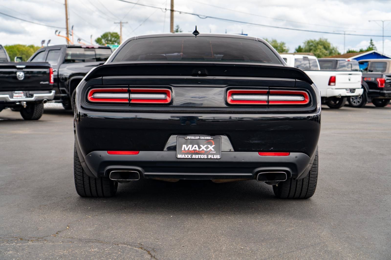 Used 2019 Dodge Challenger R/T Scat Pack w/ Widebody Package RWD image 11
