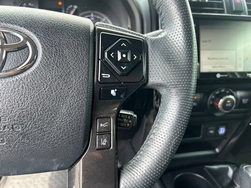 Used 2020 Toyota 4Runner Venture AWD/4WD image 22