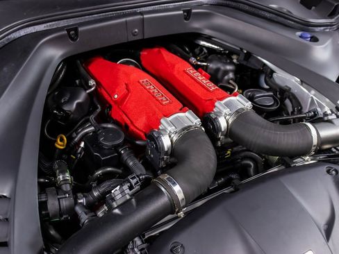 Used 2016 Ferrari California T image 57