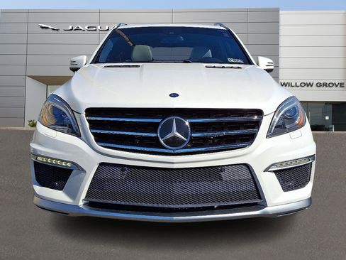 Used 2013 Mercedes-Benz ML 63 AMG 4MATIC image 8
