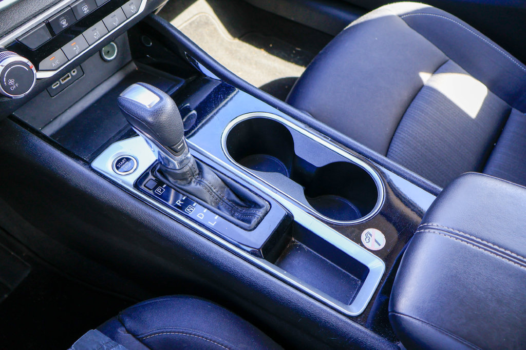 Used 2024 Nissan Altima 2.5 SV FWD image 15