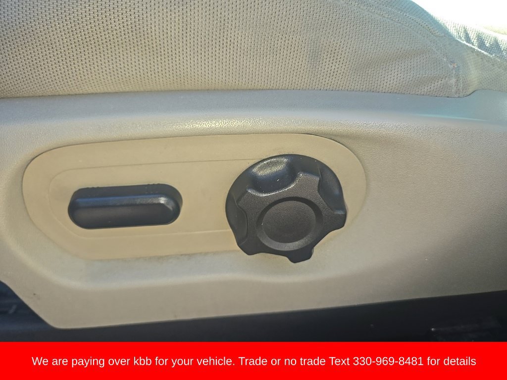 Used 2013 Ford Explorer FWD image 10
