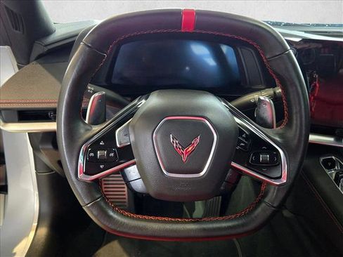 Used 2022 Chevrolet Corvette Stingray Coupe RWD image 12