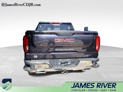 Used 2023 GMC Sierra 1500 SLT AWD/4WD image 17