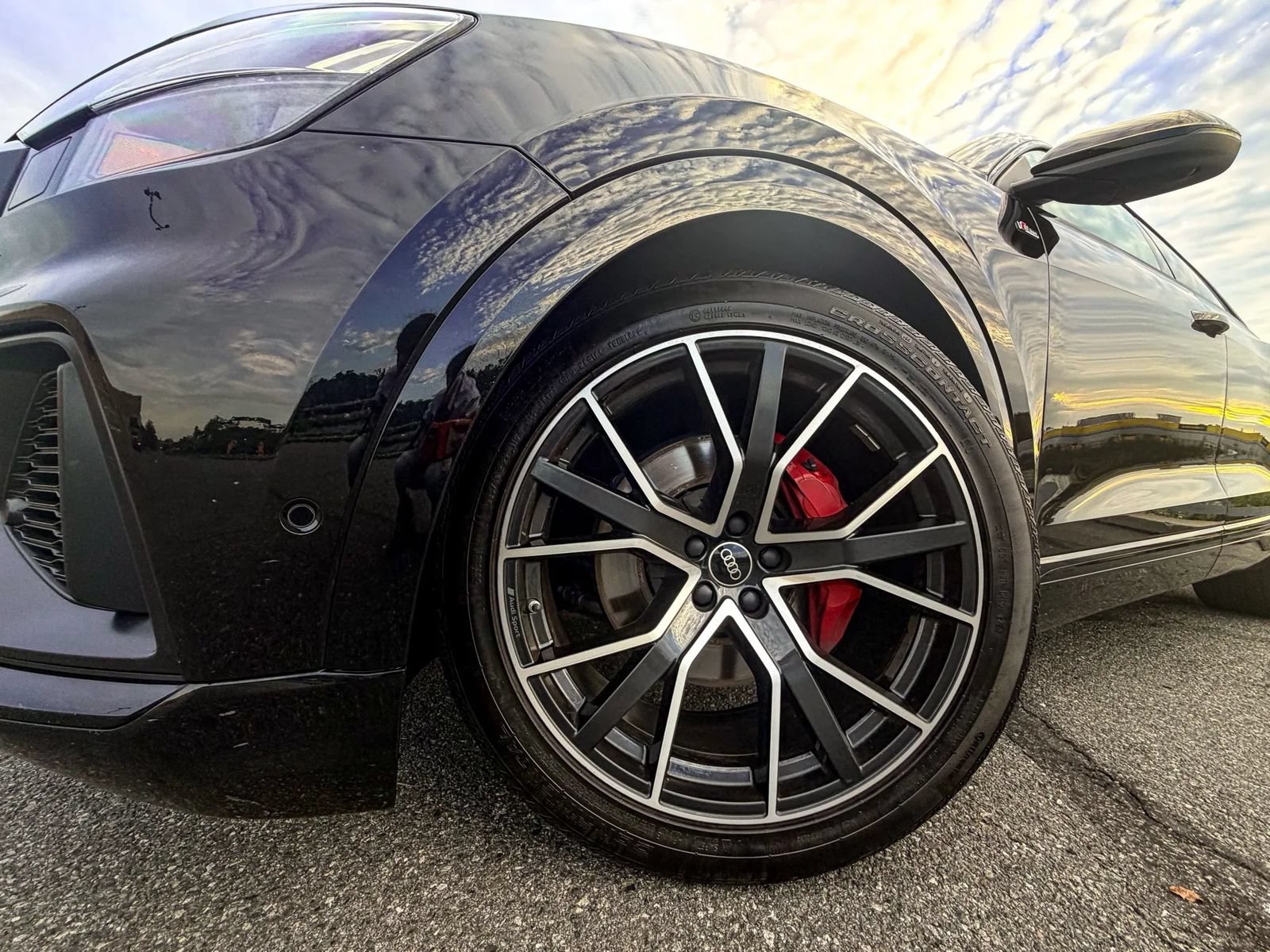 Used 2023 Audi Q8 Prestige AWD/4WD image 37