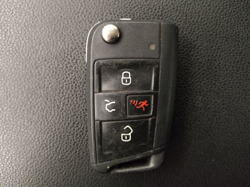 Used 2024 Volkswagen Jetta S FWD image 31