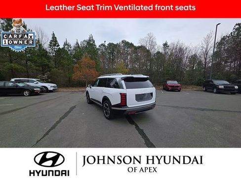 Used 2026 Hyundai Palisade Limited AWD/4WD image 17