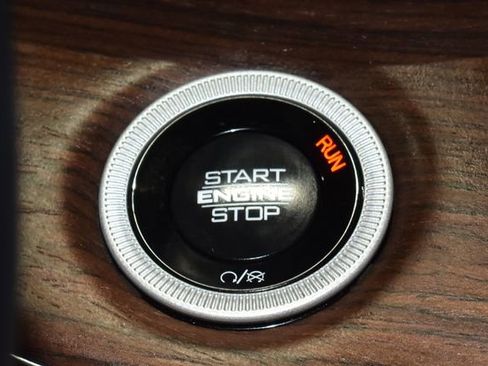 Used 2025 Jeep Grand Cherokee Summit w/ Adv Protech Group IV image 24