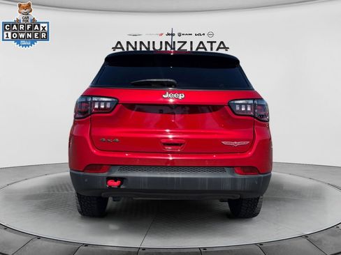 Used 2025 Jeep Compass Trailhawk AWD/4WD image 4