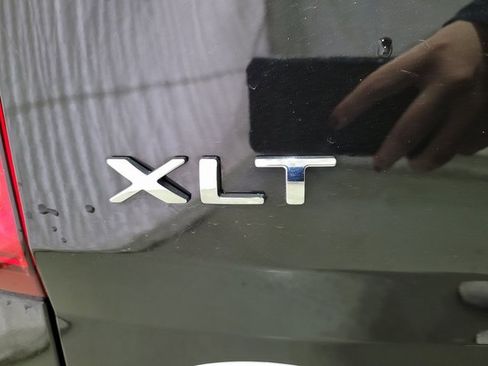 Used 2014 Ford Explorer XLT w/ Equipment Group 202A image 65