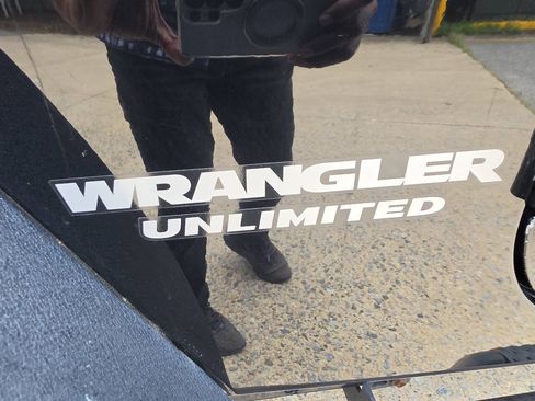 Used 2013 Jeep Wrangler Unlimited Sport AWD/4WD image 24