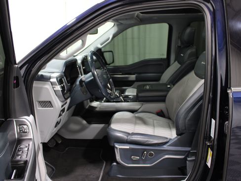Used 2022 Ford F150 Limited AWD/4WD image 3