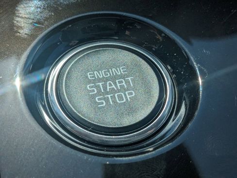 Used 2024 Kia Sportage EX image 30