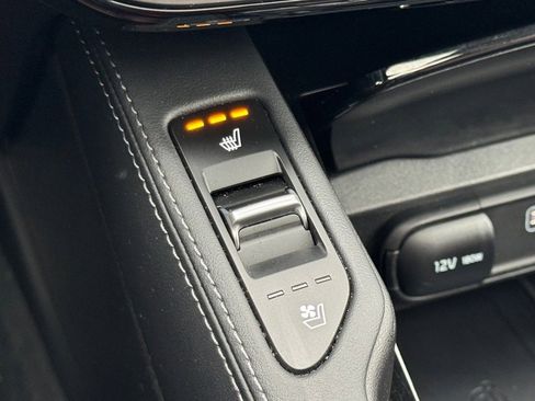 Used 2024 Kia Telluride SX w/ Towing Package image 21