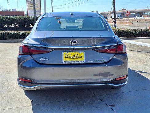 Used 2021 Lexus ES 250 w/ Premium Package image 5