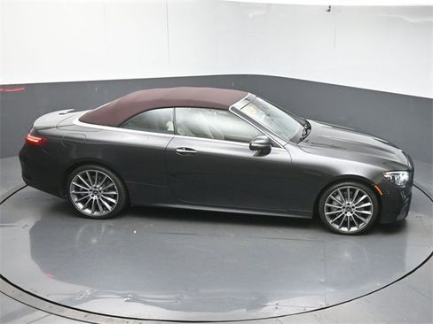 Used 2023 Mercedes-Benz E 450 4MATIC Cabriolet image 50