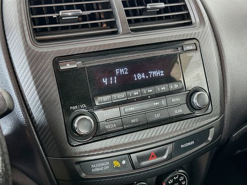 Used 2015 Mitsubishi Outlander Sport ES FWD image 18