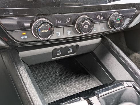 Used 2024 Honda Accord Sport image 23