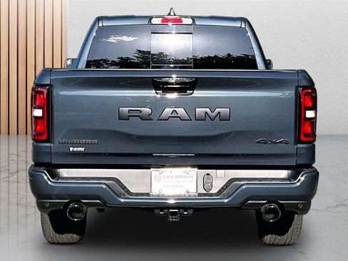 New 2026 RAM 1500 4x4 Crew Cab image 7