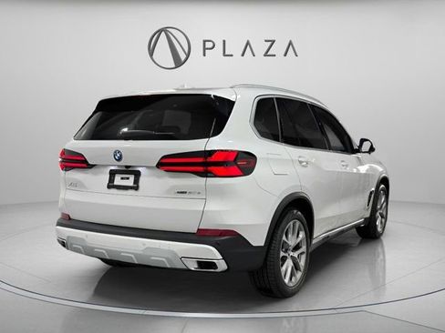 New 2026 BMW X5 xDrive50e w/ Executive Package image 6