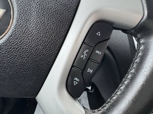 Used 2011 Chevrolet Traverse LT w/ LPO, 'HIT The Road' Package AWD/4WD image 24