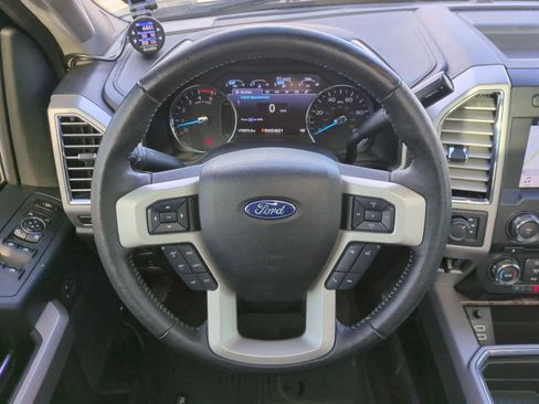 Used 2017 Ford F250 Lariat w/ Lariat Ultimate Package image 24