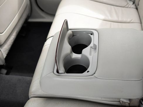 Used 2009 Toyota Venza AWD image 21